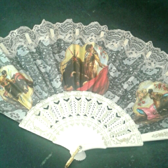 Hand Fan from Spain - Picture 1 of 4